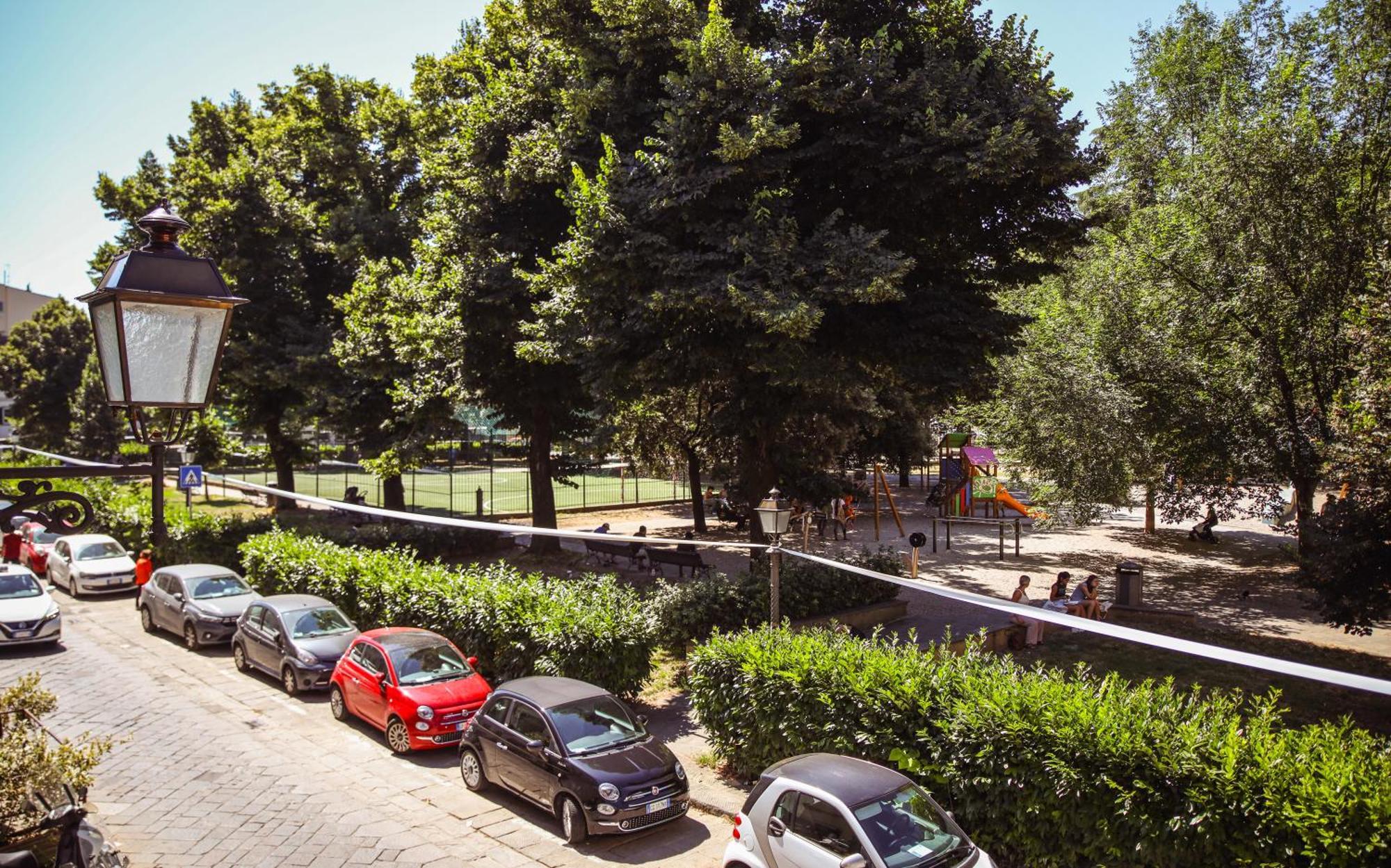 Moderno In Piazza Tasso, Centro Di Firenze